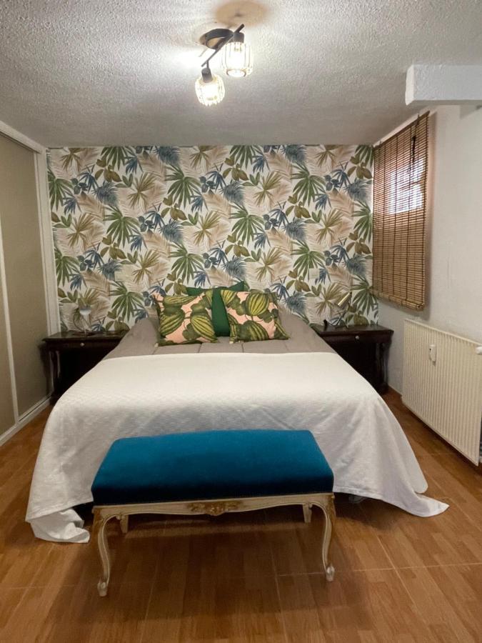 Good Vives 22 B Apartment Madrid Bagian luar foto
