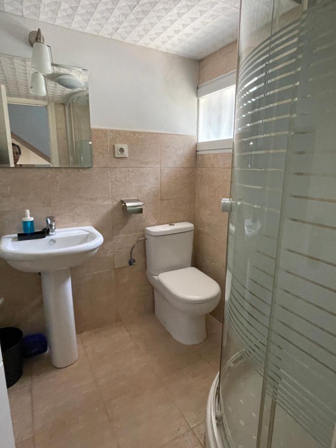 Good Vives 22 B Apartment Madrid Bagian luar foto
